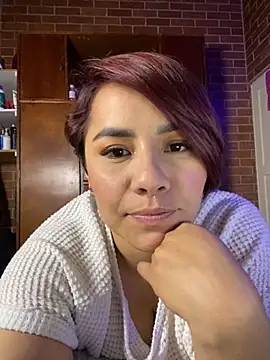 Snapshot of alejandra_prk26 chatting on September 20, 12:48 am alejandra prk26 online show from September 20, 12:48 am
