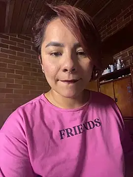 Snapshot of alejandra_prk26 chatting on October 21, 2:22 am alejandra prk26 online show from October 21, 2:22 am