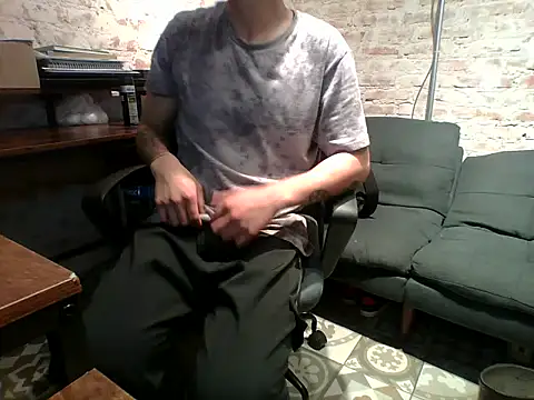 Molly Erik online show from March 2, 3:29 am