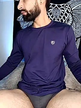 Enzo-wolf33 online show from September 17, 11:40 pm