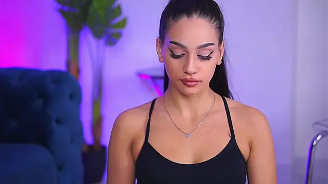 NinaSolenne online show from December 4, 8:19 pm