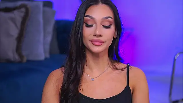 NinaSolenne online show from February 24, 8:10 pm