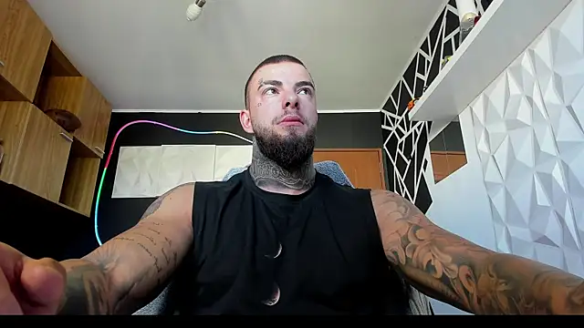 Snapshot of Chrisjordan66 chatting on September 20, 9:03 am Chrisjordan66 online show from September 20, 9:03 am