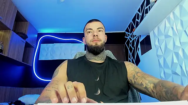 Snapshot of Chrisjordan66 chatting on September 23, 5:36 am Chrisjordan66 online show from September 23, 5:36 am