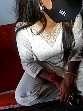 arti9995 online show from February 24, 9:10 am