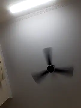 Snapshot of arti9995 chatting on October 7, 1:01 pm arti9995 online show from October 7, 1:01 pm