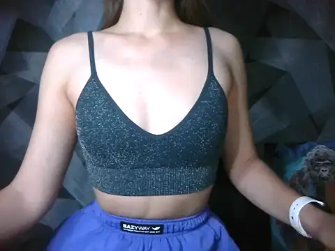 BritneyXKittensx online show from October 16, 1:52 pm