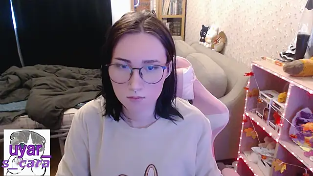 s cara online show from November 17, 7:45 am