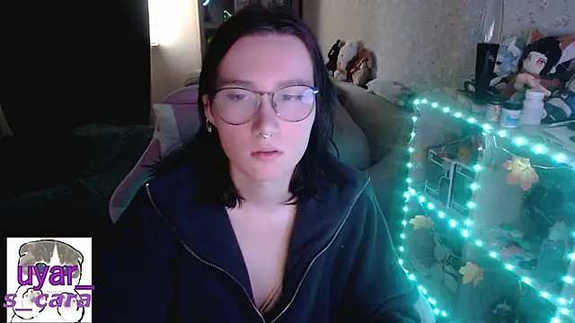 s cara online show from October 12, 12:06 pm