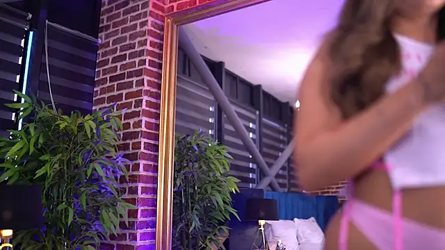 MillaSerene online show from October 30, 5:28 am