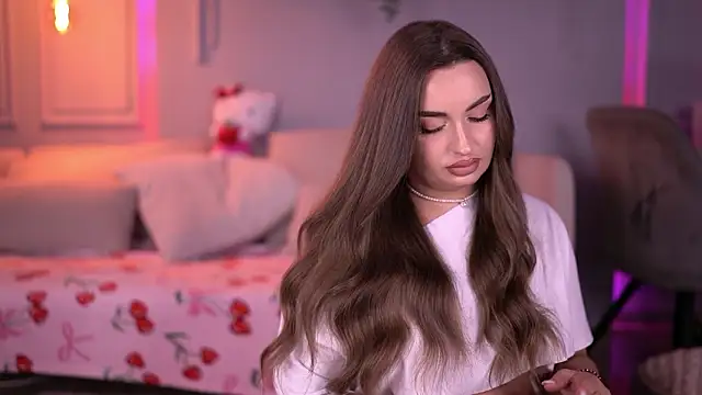 MillaSerene online show from March 5, 6:10 am