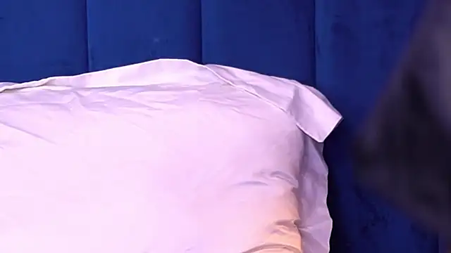 MillaSerene online show from October 22, 4:34 am