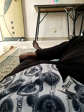 Snapshot of sexy_boy_47 chatting on January 13, 4:38 am sexy boy 47 online show from January 13, 4:38 am