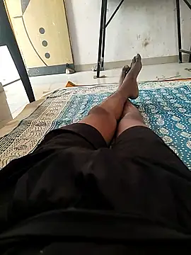 Snapshot of sexy_boy_47 chatting on January 10, 6:09 am sexy boy 47 online show from January 10, 6:09 am