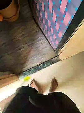 Snapshot of sexy_boy_47 chatting on November 21, 4:44 am sexy boy 47 online show from November 21, 4:44 am