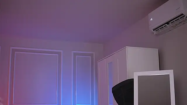 KyssaraPlay online show from March 21, 7:07 pm