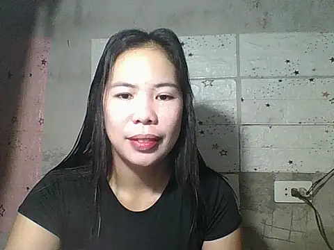 pinaysinglemommm online show from September 11, 9:15 pm
