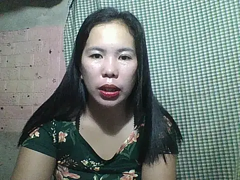 Snapshot of pinaysinglemommm chatting on November 18, 8:34 pm pinaysinglemommm online show from November 18, 8:34 pm