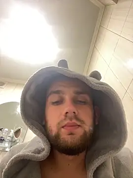 LuckyGirlfriends online show from November 2, 4:45 pm