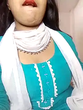 Babe Doll04 online show from April 11, 6:21 am