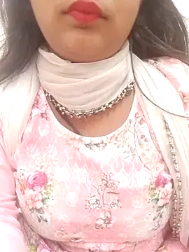 Babe Doll04 online show from May 4, 8:06 am