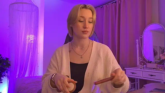 CinBellamy online show from February 28, 5:07 am