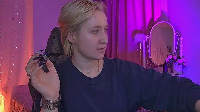 CinBellamy online show from December 3, 5:30 am