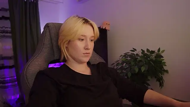 CinBellamy online show from November 6, 6:06 am