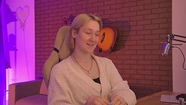 CinBellamy online show from February 26, 7:41 am