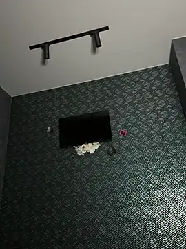 FavoriteKira online show from March 7, 4:01 pm