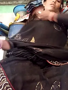 MISS LOVE 001 online show from September 25, 6:30 am