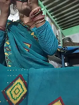 MISS LOVE 001 online show from September 20, 4:56 pm