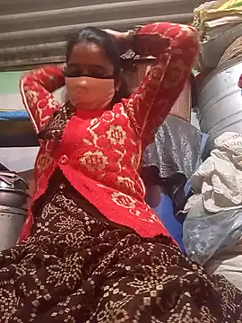 MISS LOVE 001 online show from December 14, 4:34 pm