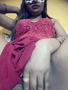 Snapshot of Radhika_01 chatting on April 30, 8:57 pm Radhika 01 online show from April 30, 8:57 pm
