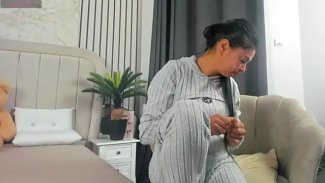 DaryaReed online show from September 26, 4:08 am