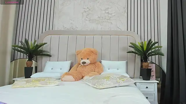 DaryaReed online show from November 8, 5:00 am