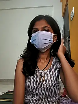 Snapshot of Shivani2002 chatting on November 29, 1:06 am Shivani2002 online show from November 29, 1:06 am