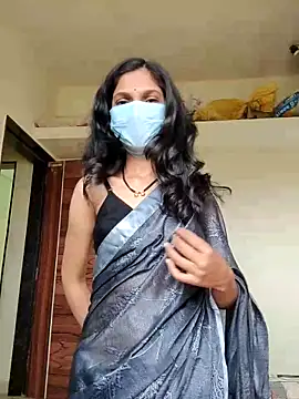 Shivani2002 online show from February 7, 10:01 am