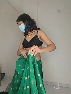 Snapshot of Shivani2002 chatting on July 6, 3:36 pm Shivani2002 online show from July 6, 3:36 pm