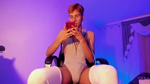 Angelicious Boy online show from November 29, 2:55 am