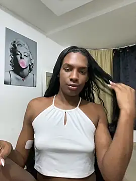 Snapshot of ebony_rock chatting on October 16, 5:27 am ebony rock online show from October 16, 5:27 am