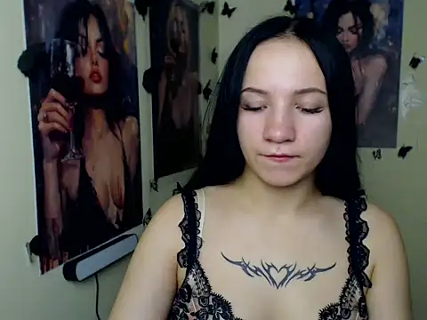 Em7MaA online show from November 8, 6:55 pm