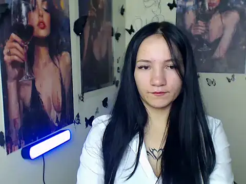 Em7MaA online show from October 29, 1:21 pm