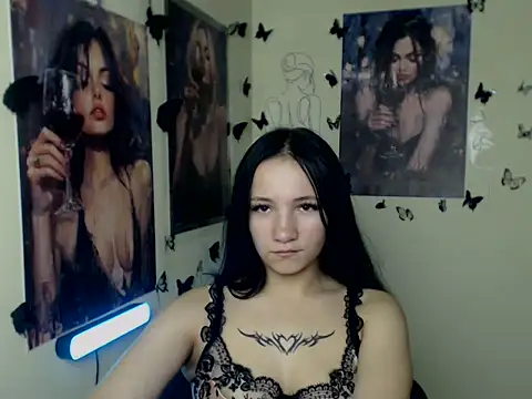 Em7MaA online show from November 13, 8:13 pm