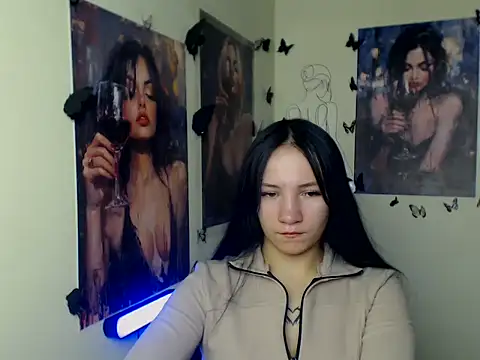 Em7MaA online show from October 28, 1:10 pm