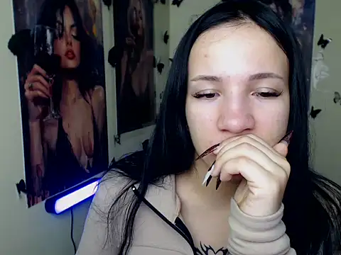 Em7MaA online show from October 24, 7:02 pm