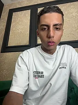 Mister Obsession online show from October 30, 7:11 pm