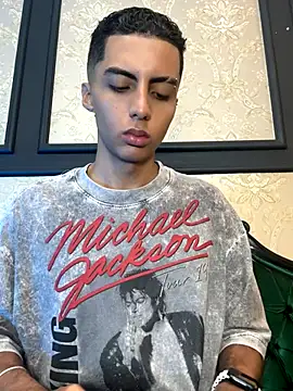 Mister Obsession online show from November 11, 7:08 pm