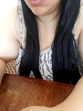 Snapshot of Madam-bezoul- chatting on October 14, 1:12 pm Madam-bezoul- online show from October 14, 1:12 pm