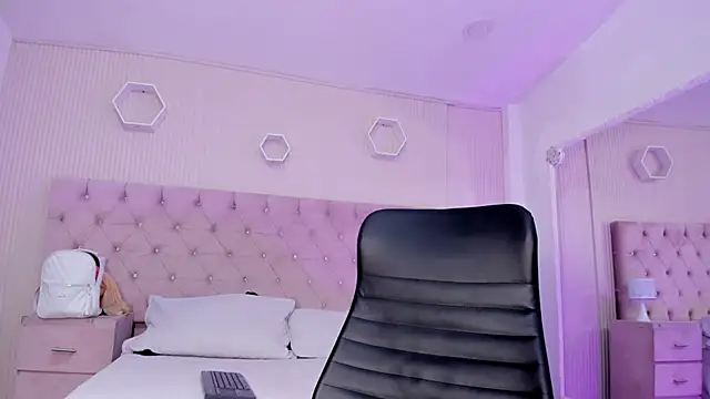 MadisonSky  online show from November 15, 12:31 pm